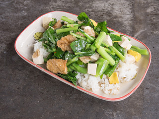 fired kale with tofu : thai vegetarian food