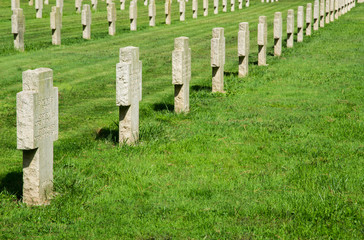 Naklejka premium Croci al cimitero militare