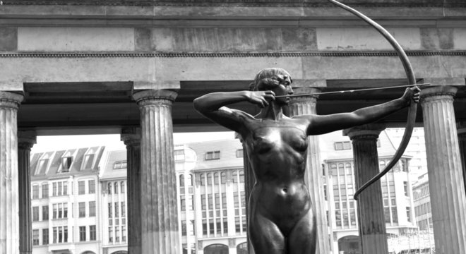 Architectural detail of Diana hunting (Berlin, Germany)