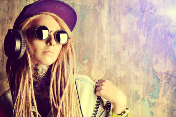 cool DJ