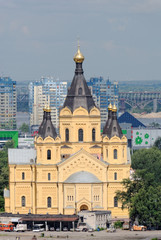 Fototapeta na wymiar Храм Александра Невского в Нижнем Новгороде