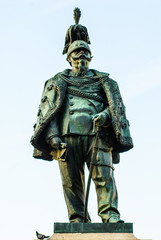 Statua Vittorio Emanuele II, Monumento di bronzo, statua, Pisa