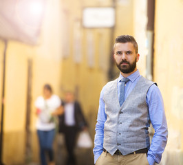 Hipster business man in town