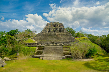 xunantunich maya site ruins in belize - obrazy, fototapety, plakaty