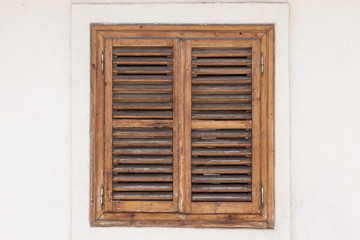 Fototapeta na wymiar wooden window
