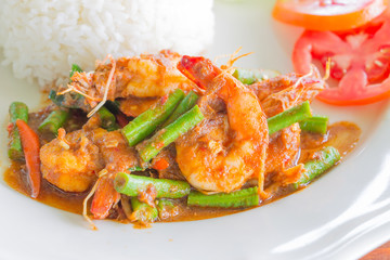 prawns and cow-pea fried with chilies