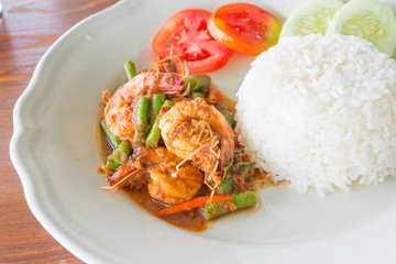 prawns and cow-pea fried with chilies
