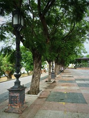 Obraz premium Laterne in Jerez im Park am Alcazar