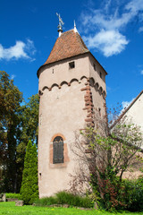 Fototapeta na wymiar La Tour des remparts - Obernai - Alsace - Bas Rhin