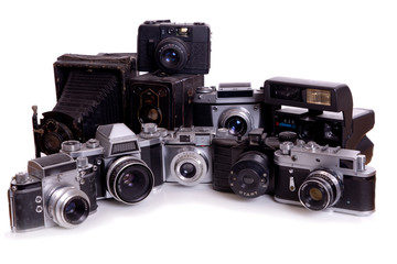 Sammlung von nostalgischen Fotoapparaten - isoliert