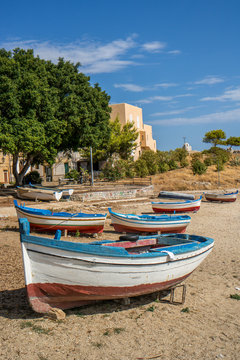 Sant'Elia Fischerdorf in Sizilien