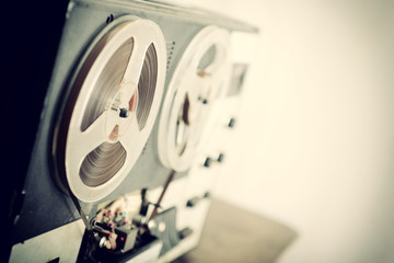 Old portable reel to reel tube tape-recorder