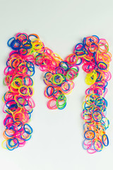 Loom Gummibänder Buchstabe