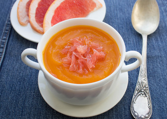 pumpkin soup with grapefruit