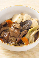 鶏肉のすき焼き風煮