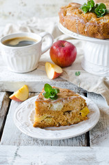 Apple cake with cinnamon