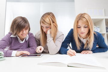 Group of Teenage students Girls