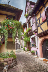 Fototapeta na wymiar Alsace village Eguisheim