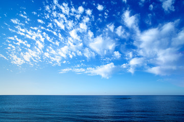 Obraz premium Sea and blue sky