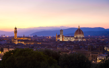 Fototapeta na wymiar Florence cityscape at dawn