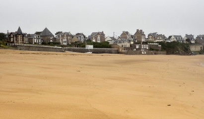 beach around Saint-Malo