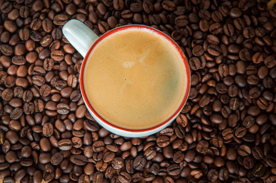 Coffee cup close up © DmytroKozak