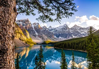 Türaufkleber Berge Landschaftsansicht von Morain See und Bergkette, Alberta, Kanada?