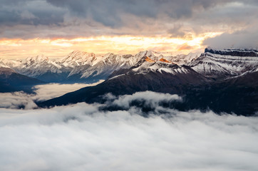 Plakat Colorful sunrise with winter mountain range, Banff, Canada