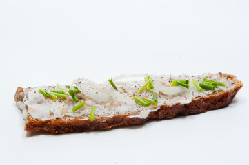 Schmalzbrot mit Schnittlauch