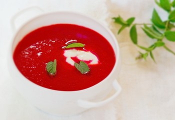 beetroot  and tomato creamy  diet soup