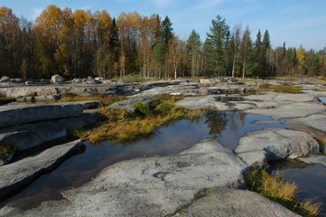 Fototapeta na wymiar Autumn in Karelia, North of Russia