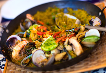 Seafood paella