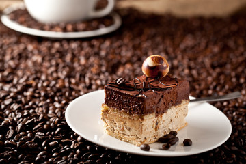 Frisch zubereitete Kaffe  und kaffe kuchen