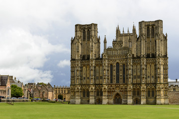 Cathedral green, Wells