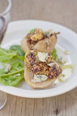 baked pears with blue cheese and salad