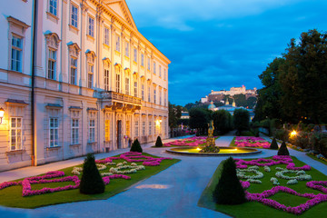 Obraz premium Widok na twierdzę Hohensalzburg, Salzburg, Austria