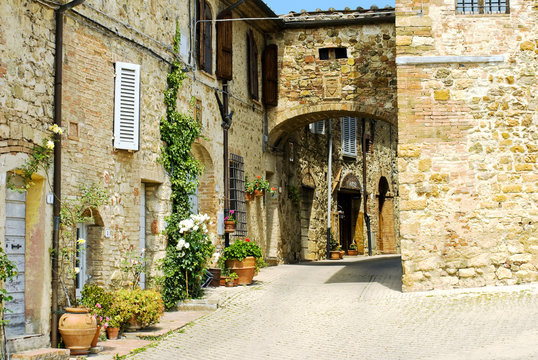 The ancient Italian town of Murlo