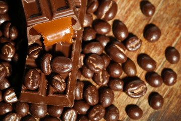 Coffee beans with chocolate glaze and dark chocolate