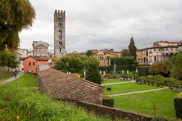 LUCCA