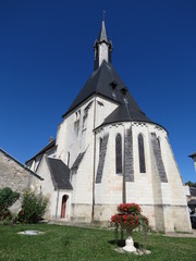Fototapeta na wymiar Indre et Loire - Nouans-les-Fontaines - Eglise Saint-Martin