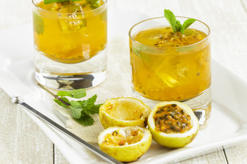 Lilikoi Mint Cooler