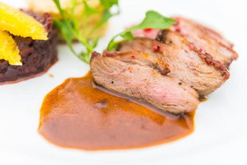 Steak duck