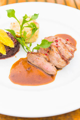 Steak duck
