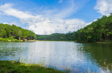 Fototapeta premium Reservoir at Mok Cham Pae