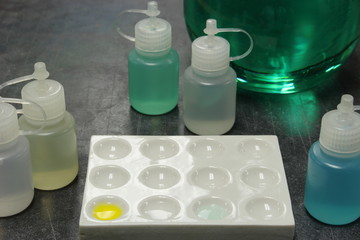 Laboratory experiment: reactions between different solutions
