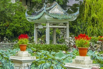 Chinese garden - 70865329