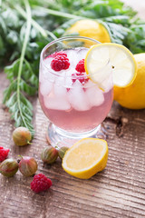 Summer drink with berries