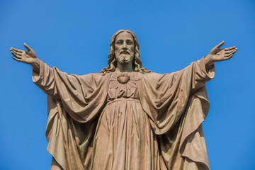 Fototapeta na wymiar Outdoor Statue of Jesus