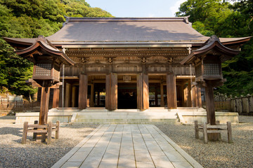 伊奈波神社・拝殿