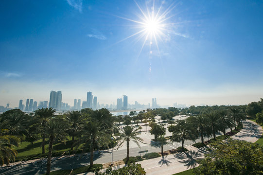 Park overlooking the city, United Arab Emirates